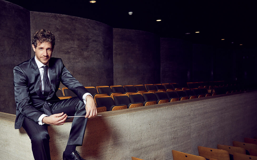 Andrés Salado conducts «Le Martyre de Saint Sébastien»